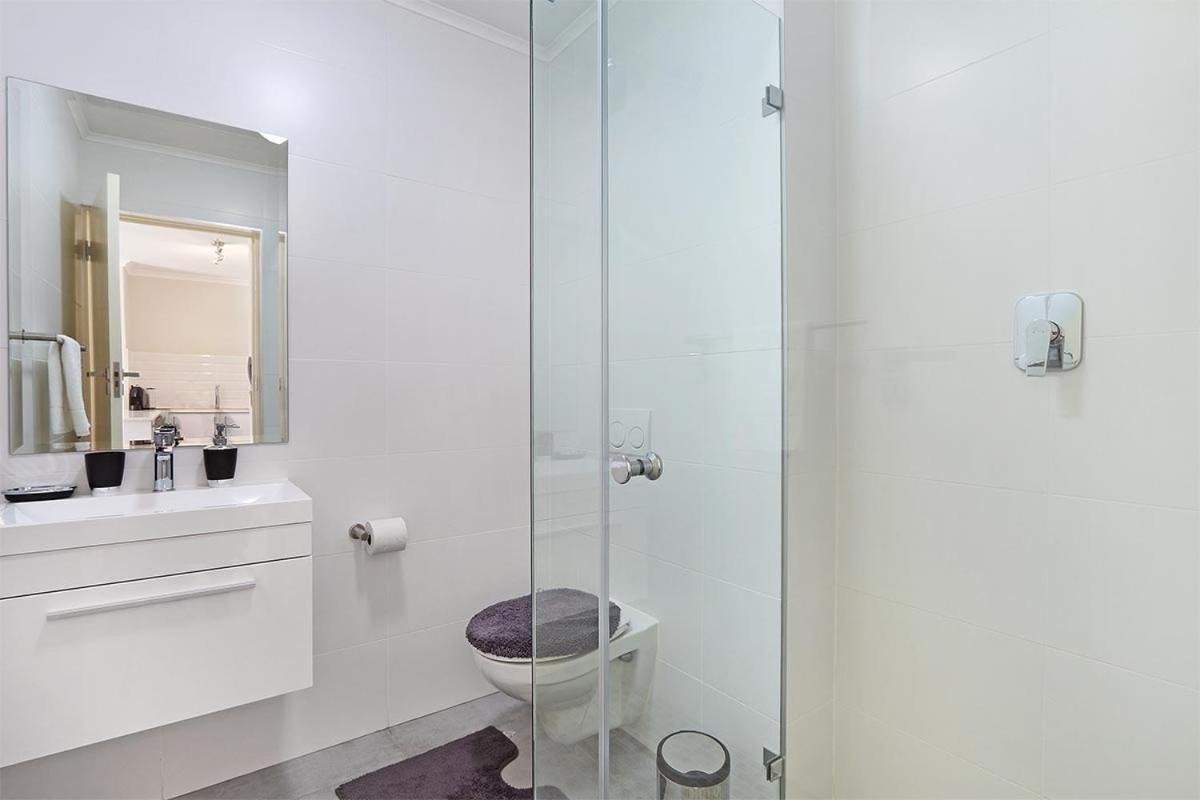 The Paragon 317 By Hostagents Le Cap Extérieur photo