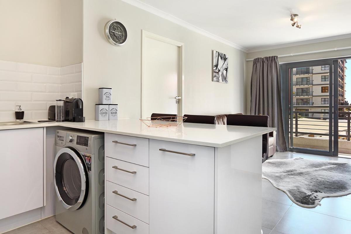 The Paragon 317 By Hostagents Le Cap Extérieur photo